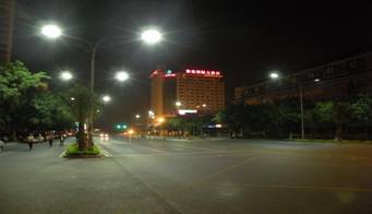 我司LED产品落户南宁市公务员小区示范路段